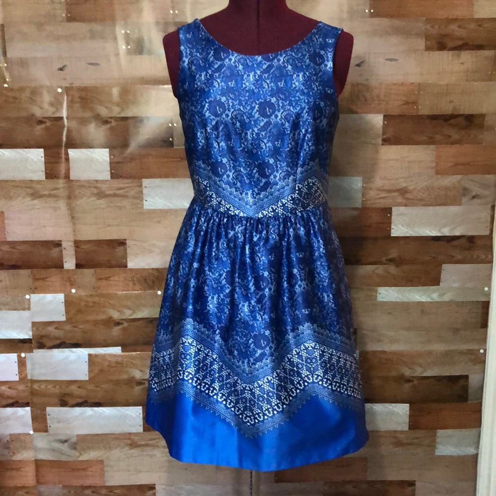 Outback Red blue lace print dress